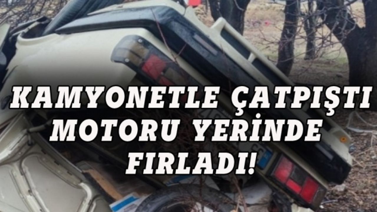 Afyon'da feci kaza, motor yerinde çıktı