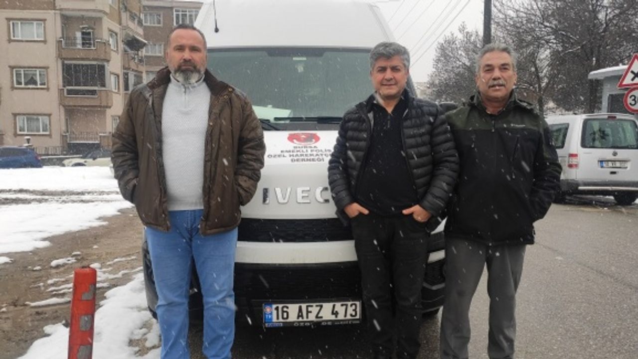 Emekli polislerden deprem bölgesine insani yardım