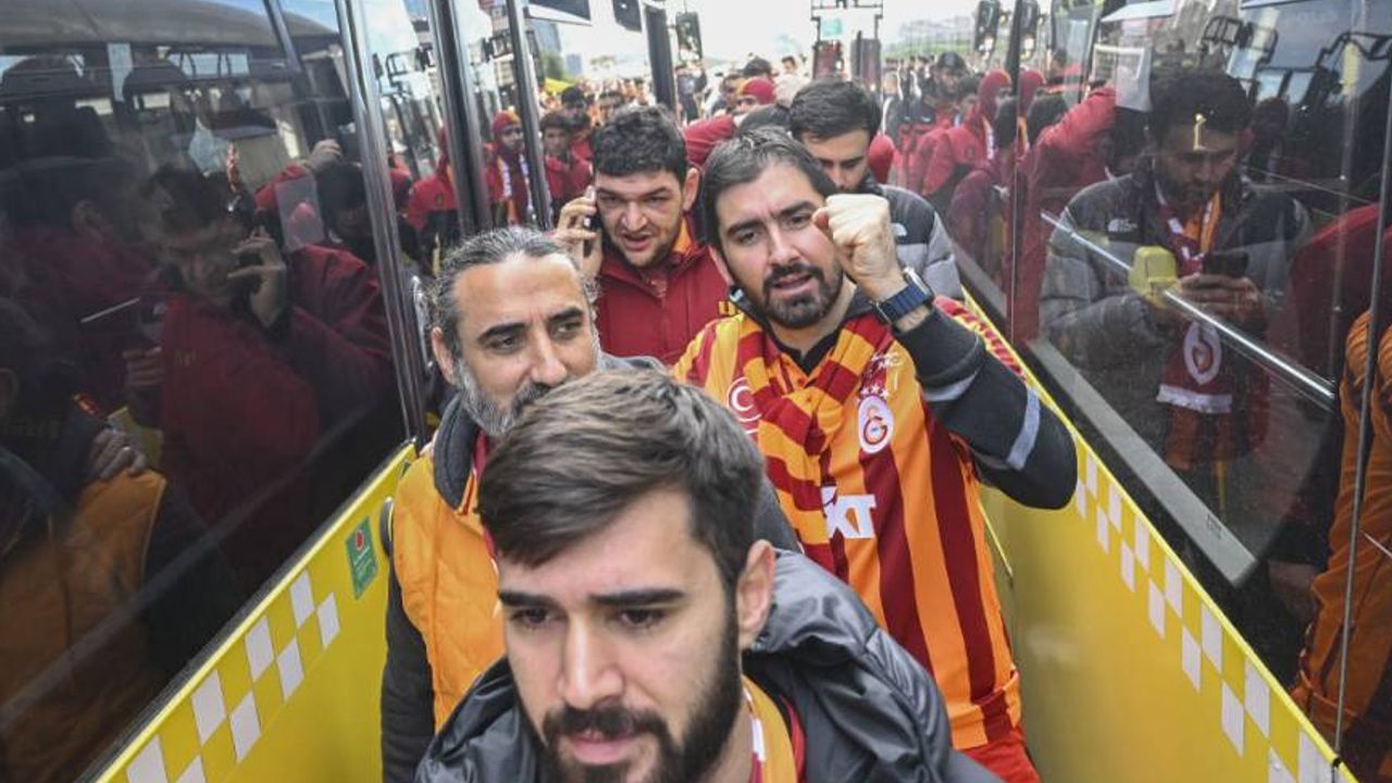 Galatasaray taraftarı yıllar sonra Kadıköy'de