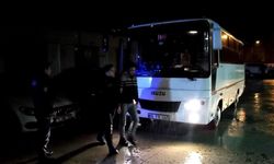 Bursa'da kaçak göçmenlere gece baskını