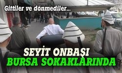 Seyit Onbaşı Bursa'da metroya bindi