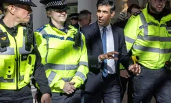 Başbakan'a  bahis şoku, gözaltına alındı...
