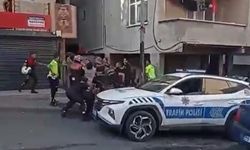 Polise sopa ve taşlarla saldırdılar!