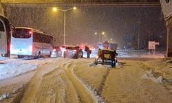 Bildik manzara, trafik felç!