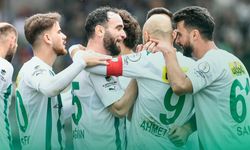 Bursaspor Bornova 1877'yi gole boğdu 7-1