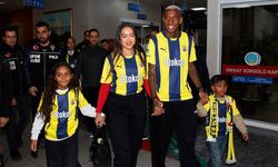 Fenerbahçe taraftarı Talisca'yı bağrına bastı