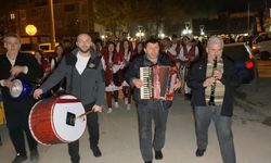 Bursa'da akordiyon ve klarnetle sahura kaldırdılar