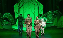 ‘Hansel ve Gretel’i çocuklarla buluşturdu