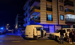 Önce komşu kızını, sonra kendini vurdu