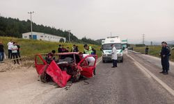 Kafa kafaya çarpıştılar, 3 kişi feci şekilde can verdi