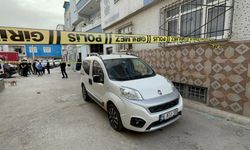 Evinin önünde silahlı saldırıya uğradı