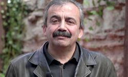 Sırrı abi son yolculuğuna uğurlanıyor