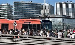 Metrobüste panik, facia önlendi