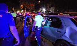 Tartıştığı kişileri aracıyla ezmek istedi