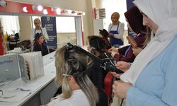 Bursa'da kadınlar meslek sahibi oldu