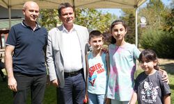 Osmangazi’de binlerce  çocuk yüzme öğrendi