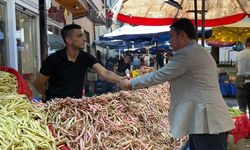 Erkan Aydın, Bursa'nın en eski semtinde esnafla buluştu