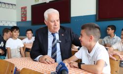 Büyükşehir'den çocuklara kırtasiye desteği
