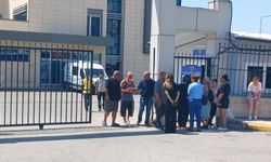 Telefonda tartıştığı arkadaşını katletti