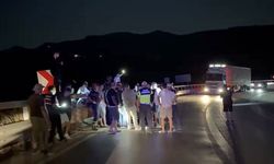 Üzücü kaza: Sürücü kamyondan fırladı