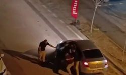 Sürücüyü yol ortasında linç ettiler!