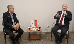 Ümit Özdağ: Türkiye zengin,  halk fakir