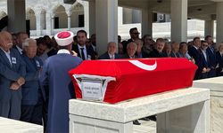 Eski Sağlık Bakanı son yolculuğuna uğurlandı
