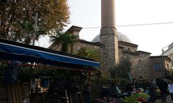 Bursa Valisi Ayyıldız bu camiyi görmüyor mu?