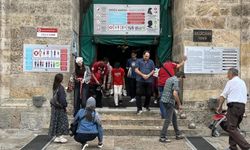 Bursa'daki camilere uygunsuz kıyafetle girilemeyecek