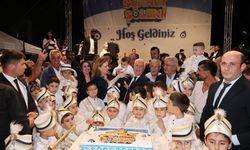 Mustafa Bozbey, sünnet çocuklarıyla buluştu