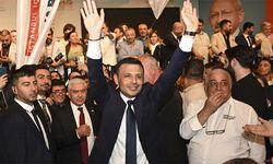 CHP İstanbul İl Yönetimi yargı kararıyla görevden alındı