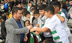 Bursaspor maçını ilk defa  tribünden izlediler