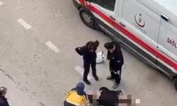 Caddeye yatan kadın şaşırttı