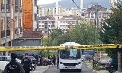 Kavga çıktı, 3 kişiyi silahla katletti