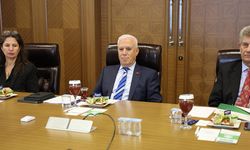 Mustafa Bozbey, inşaat ve gayrimenkul sektörüyle buluştu