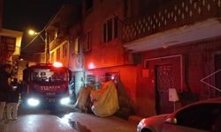 Canına kıymak istedi, evini yaktı