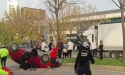 Bursa'da üzücü kaza:  Takla attı, araçta sıkıştı