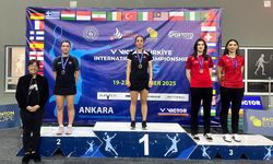 Osmangazili Badmintoncu Özge Bayrak Bağcı'dan büyük başarı
