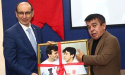 Olimpiyat ve dünya şampiyonu Mutlu, öğrencilerle buluştu