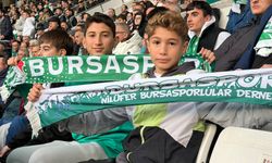 Bursaspor sevgisi çocukları kuşattı