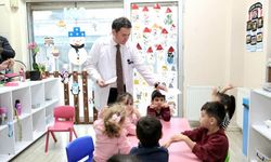Başkan Erkan Aydın'dan çocuklara eczacılık eğitimi