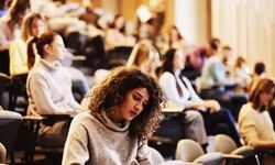 Bursa'da öğrencilere destek paraları yattı