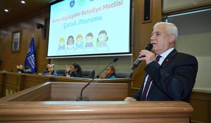 Mustafa Bozbey'den 23 Nisan mesajı: Çocukları gülümseteceğiz