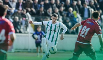 Bursaspor ilk yarıda vasatın üzerine çıkamadı: 0-0