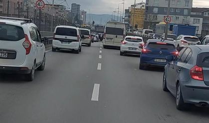 Sürücüler ambulansa yol verdi, can kurtardı