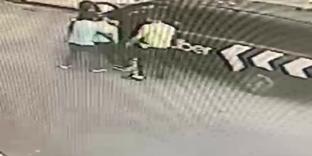 Nefes borusuna sakız kaçtı, ölümden döndü!