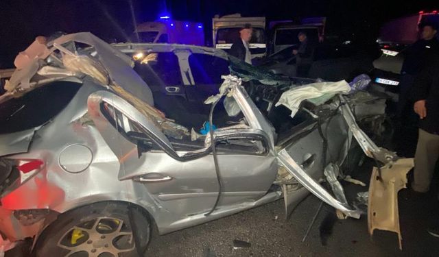 TEM Otoyolunda korkunç kaza: 26 araç birbirine girdi