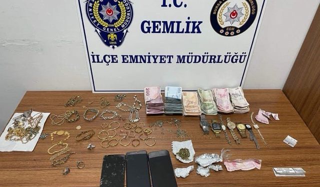 Bursa'da 64 kişi yakalandı!