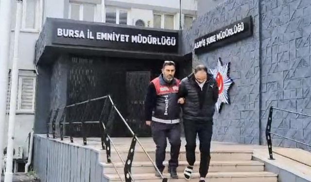 Hırsız evi soydu, araç alıp alem yaptı!