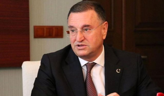 Lütfü Savaş kimdir, neden ihraç edildi?
